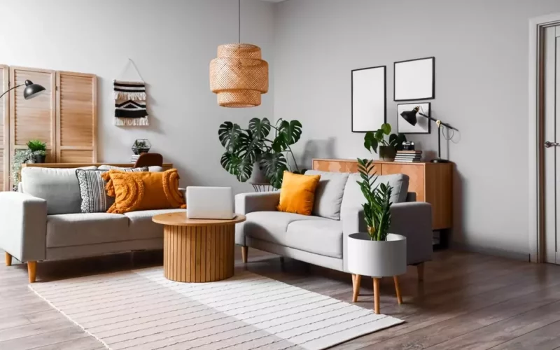 Bild einer modernen Wohnzimmer Einrichtung in grau für den Beitrag mit dem Titel Wie Sie mit B2B Vermietungsagenturen Ihre Immobilien profitabel vermieten